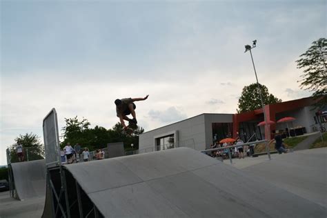 Check out this list of saskatchewan skateparks listed on the skateparktour.ca skatepark directory. Pure Action beim Skatecontest in Amstettten - Amstetten