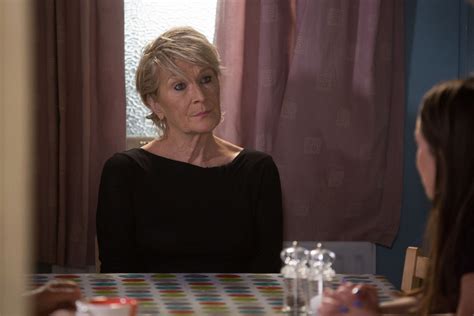 EastEnders Fans Stunned As They Realise Shirley Carter Actress Linda