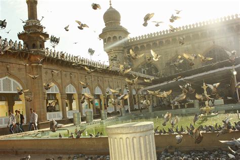 Hét nyeretlen meccs után győzni tudott az ute, ellépett a kieső helyről. Mecca Masjid Historical Facts and Pictures | The History Hub
