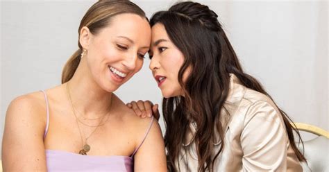 Inside The Real Life Friendship Of Pen15 S Maya Erskine And Anna Konkle