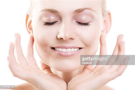 Facial Massage Photos And Premium High Res Pictures Getty Images