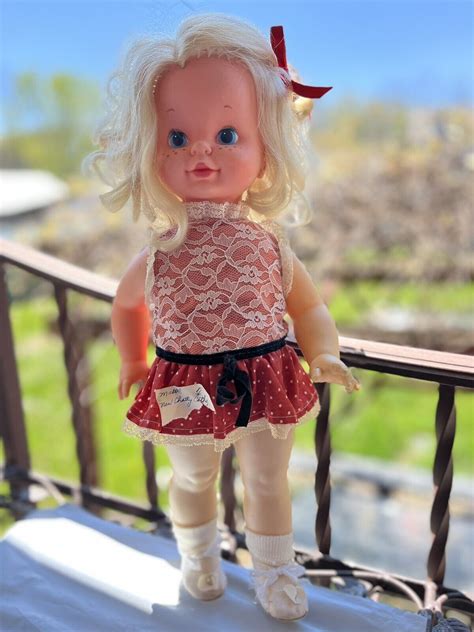 Vintage 1964 1969 Mattel Chatty Cathy Doll With Original Dress Ebay