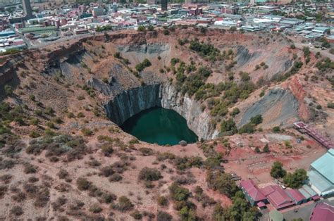 In Kimberley The Worlds Diamond Capital Illicit Mining Fight