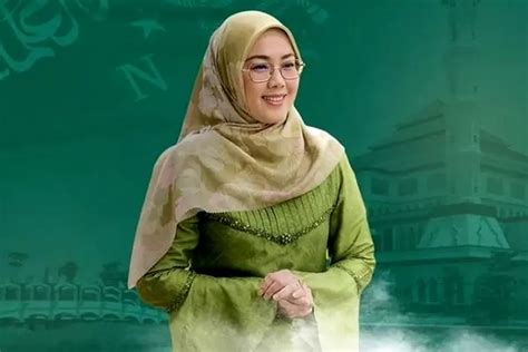 Kiprah Anne Ratna Mustika Muda Dari Seorang Mojang Hingga Bupati