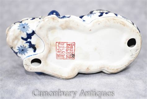 Chinese Blue And White Porcelain Ming Cat