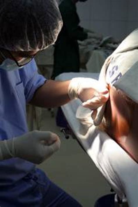 Bandscheibenvorfall was ist das genau? Operation eines Bandscheibenvorfalls