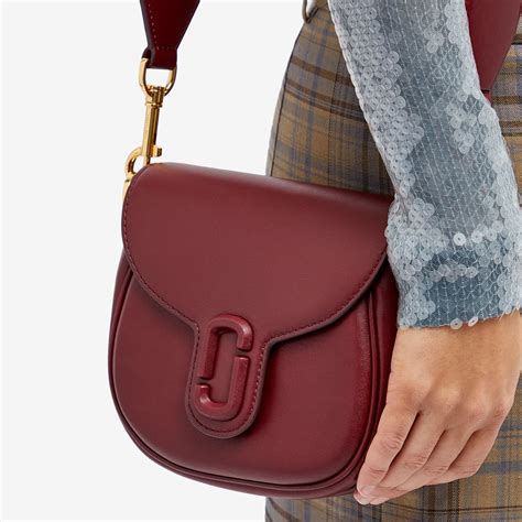 Marc Jacobs The Small Saddle Bag Cherry End