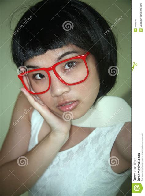 Cute Chinese Glasses Girl Telegraph