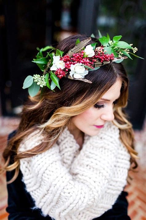 The Leaves And Berries In This Gorgeous Winter Crown Add A Creative