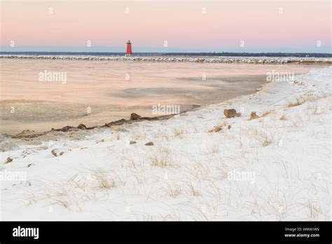 North Manistique Lake Hi Res Stock Photography And Images Alamy