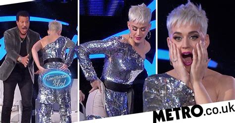 Katy Perry Wardrobe Malfunction On American Idol Tape My Butt Metro News