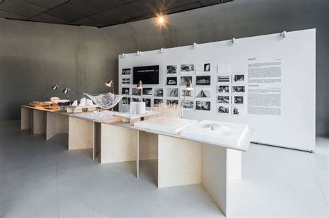 Exhibition In The Facade — Dioinno Architecture Pllc
