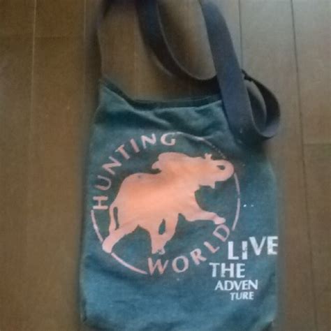 Hunting World ハンテングワールドショルダーバッグの通販 By Hisuzukis Shop｜ハンティングワールドならラクマ
