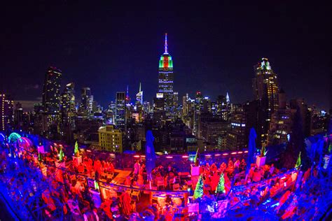 230 Fifth Rooftop Bar In New York City Usa