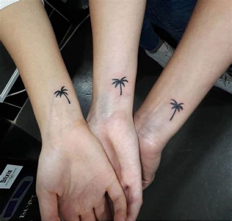 Pin By Julia Herrera On Tattoos Tree Tattoo Ankle Palm Tree Tattoo