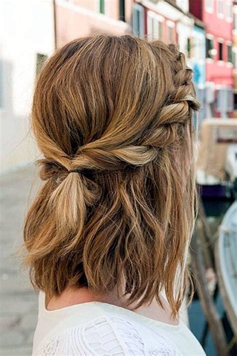 Hairstyles for natural hair of middle length. 10 Easy Hair Styling Ideas For Medium-Length Hair - The ...