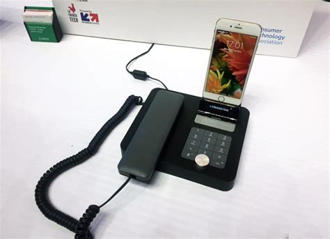 Invoxia Nvx 200 Turns Mobile Into A Corded Telephone For The Office