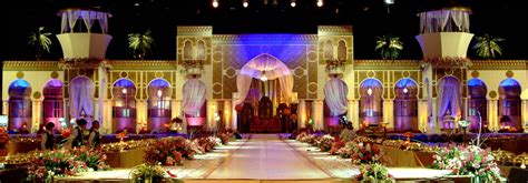 Between You And Me Arabic Wedding Stage Decoration
