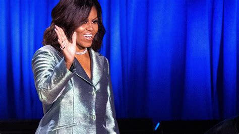 michelle obama s best selling memoir becoming gets companion journal
