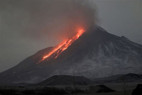 A Kamchatka Volcano Erupts In The Russian Far East Time News