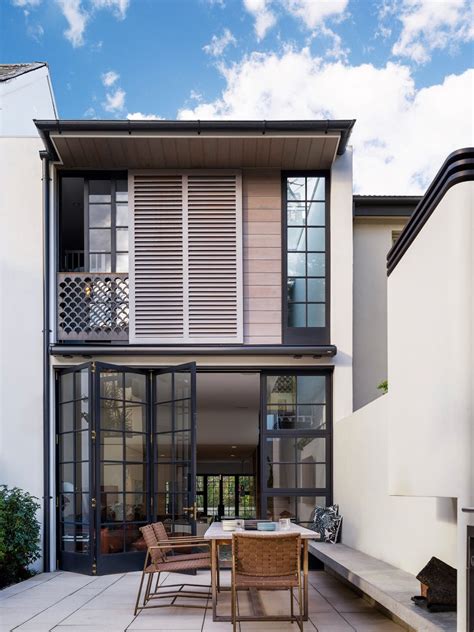 The following gallery showcases a modern house in sydney, australia, designed by carter williamson architects. Modern Row House Inspired By Its Neighbouring Victorian ...