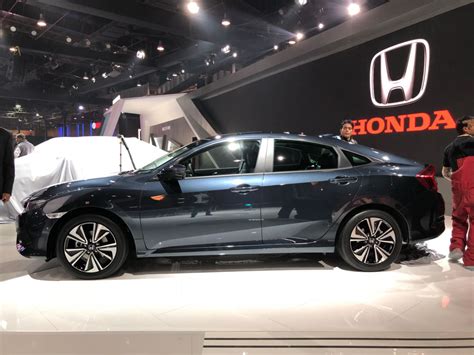 All New Honda Civic Unveiled At Auto Expo 2018 Images And Details