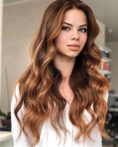 Amp Up Your Hotness With These Golden Brown Hair Colour