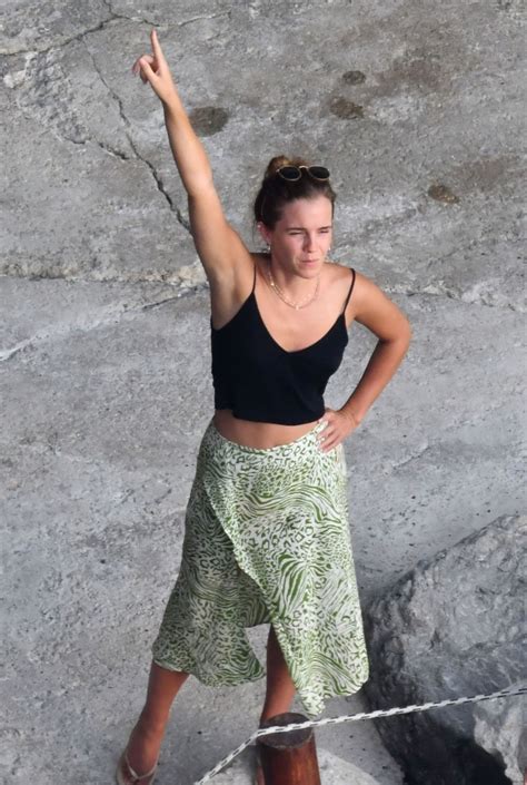 Trying to get a grip on whether or not she's invested in cosmetic surgery, however, has proven to be a. Emma Watson on Holiday in Italy 08/04/2020 • CelebMafia