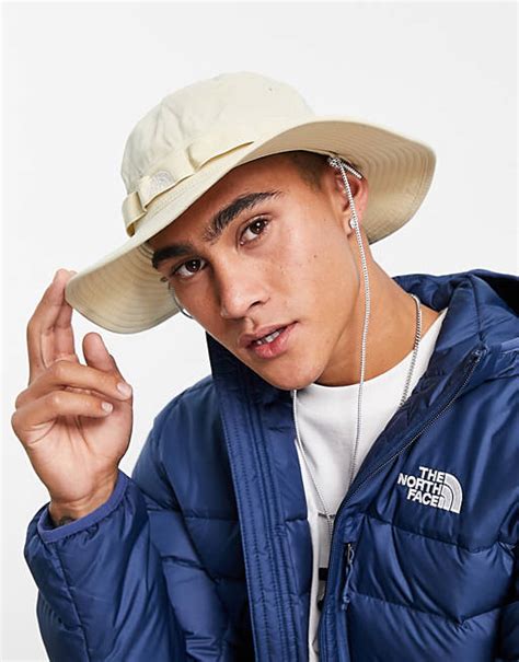 The North Face Class V Brimmer Hat In Biege Asos