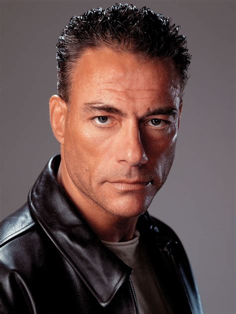 Jean Claude Van Damme Frau Jean Claude Van Damme 59 Ist Fast Nicht Wiederzuerkennen Do
