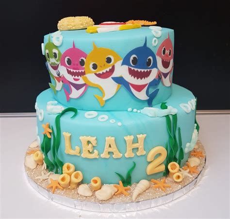 So check the following designs of baby shark party cakes and make your little birthday boy put out the candle and make a wish in a nice baby shark cake with one or two floors. Baby Shark Cake | Michele Bradley | Flickr