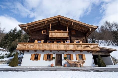 In The Austrian Alps An Antique Tyrolean Chalet The New York Times