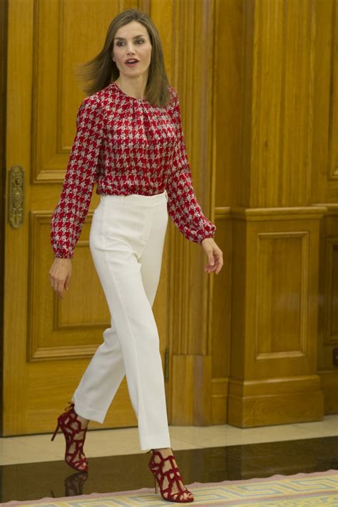 Queen Letizia Wearing Red And White September 2016 Popsugar Latina