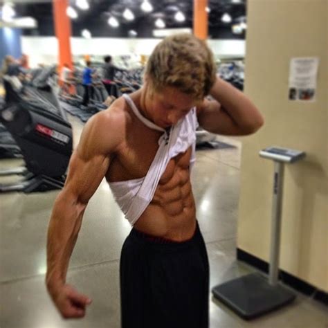 The Beauty Of Male Muscle Zac