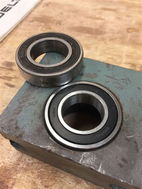 Let's Talk Wood: Replacing bearings on a Delta DJ-20 Jointer