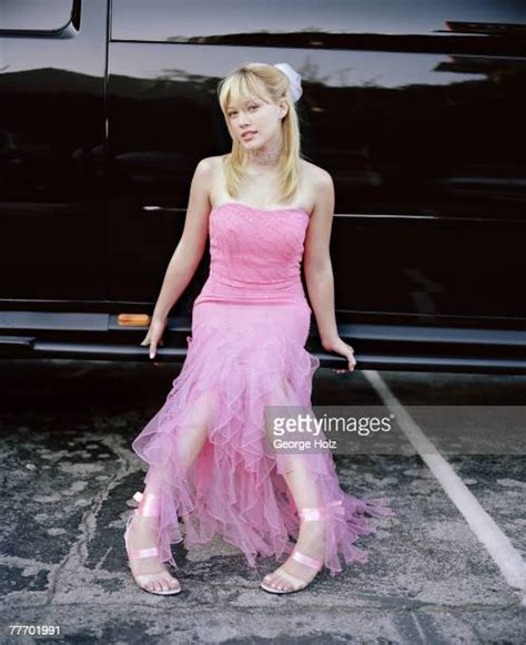 Actress Hilary Duff Is Photos Et Images De Collection Getty Images