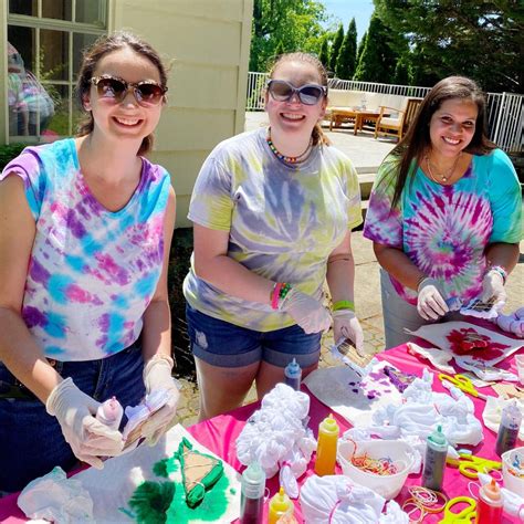 How To Throw A Tie Dye Party The Neon Tea Party