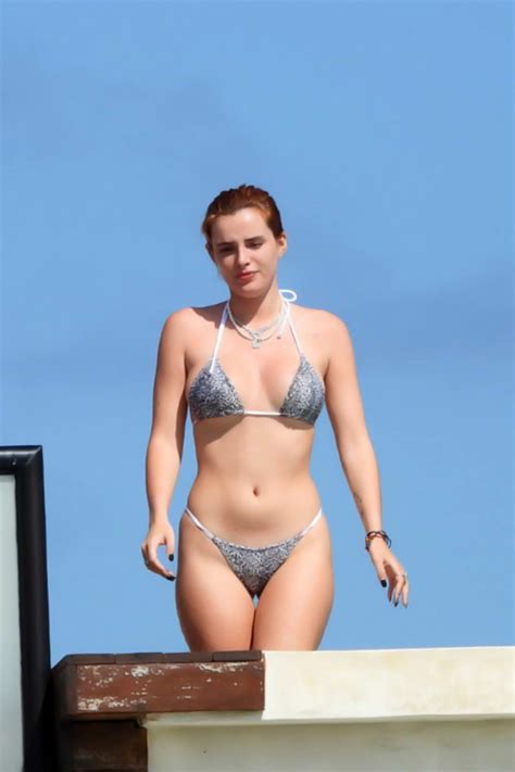 Bella Thorne Shows Off Her Enviable Figure In A Bikini As She Relaxes At The Hotel Pool In Tulum