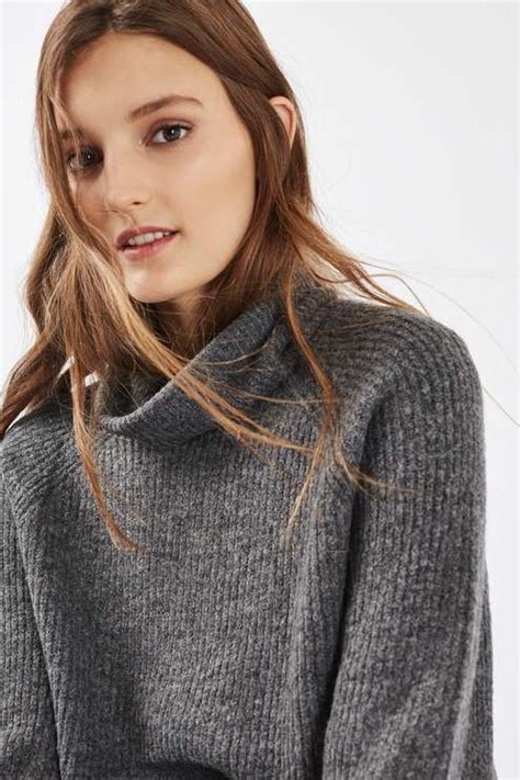 The Cold Weather Is Calling For Chunky Knits This Mid Weight Jumper