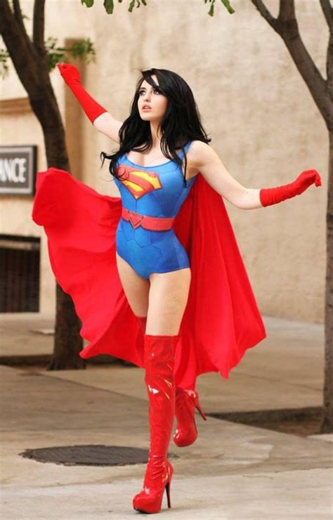 13 clear & proven signs you must know. This Hottie Nailed It With Her Supergirl Cosplay (5 pics)