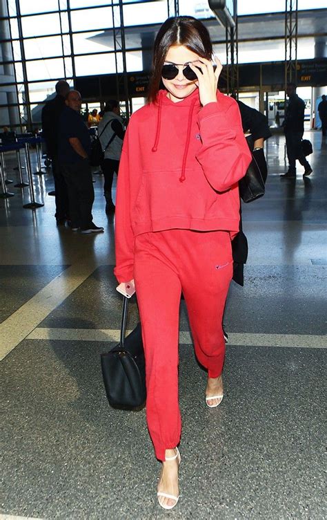 Little Things Celebs Do To Instantly Step Up Their Airport Style How