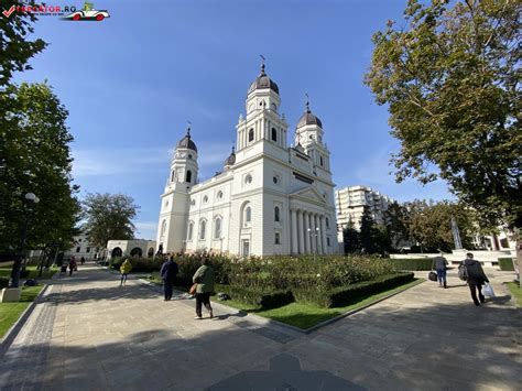 Catedrala Mitropolitană Din Iasi Obiective Turistice De Văzut și Vizitat