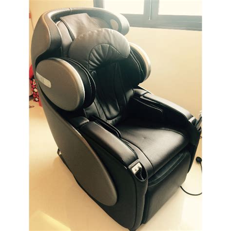Osim Udivine Massage Chair With New Upholstery Must Sell Health