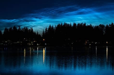 Watch Incredible Display Of Noctilucent Clouds Just Before Dawn Komo