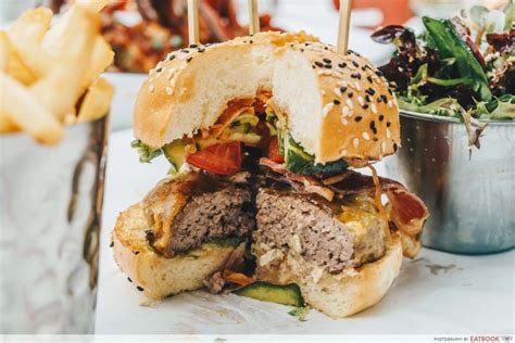 We craft prime cut burgers, serve wild, fresh atlantic lobsters and shake up a tempting cocktail list. Burger & Lobster Review: Famous London Restaurant Opens ...