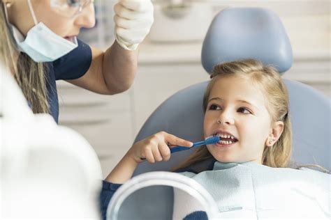 Ask A Pediatric Dentist Why Do My Childs Teeth Need Crowns Nova