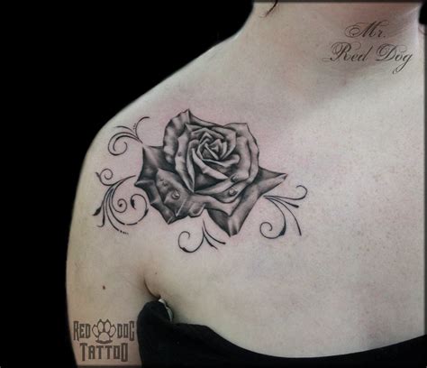 Rose Chest Tattoo Redd Flickr