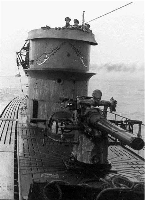 독일 해군 유보트 잠수함 U 105의 덱건 폭발 German Kriegsmarine U Boat Surbmarine U