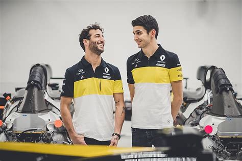 Renault Renault F1 Team Daniel Ricciardo Esteban Ocon Fondo De