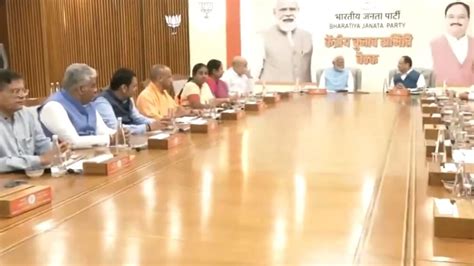 Pm Modi Chairs Key Bjp Meeting To Finalise Candidates For Lok Sabha Polls Latest News India